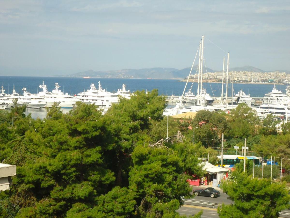 Flisvos Seafront-Marina Apartment Athen Exterior foto